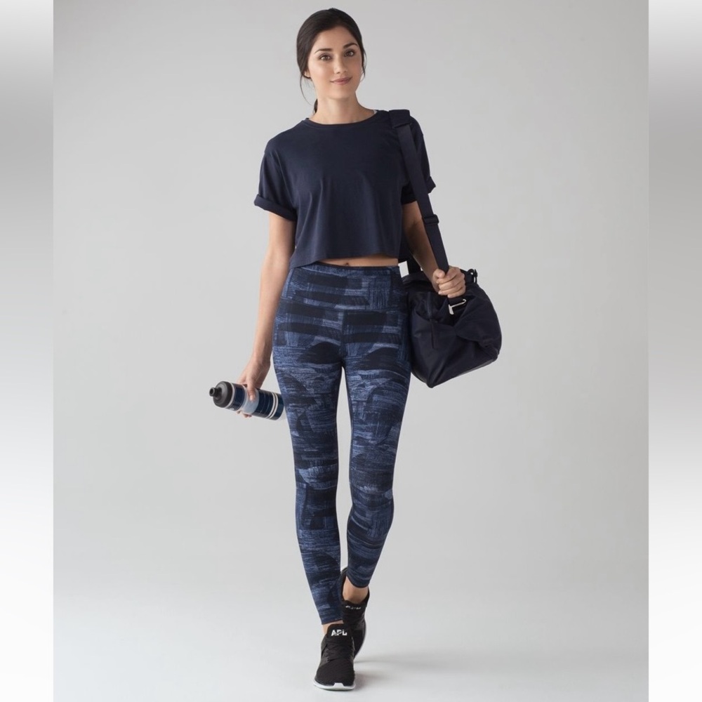 🆕 Lululemon | Wunder Under Hi-Rise Tight - Size 6.